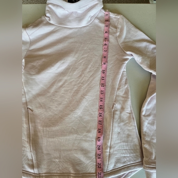 NWT Spyder Women's Light Pink Sweatshirt Size S. - Picture 7 of 7